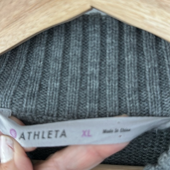 Athleta sunset merino wool sweater (XL) ❄️ - Picture 3 of 6